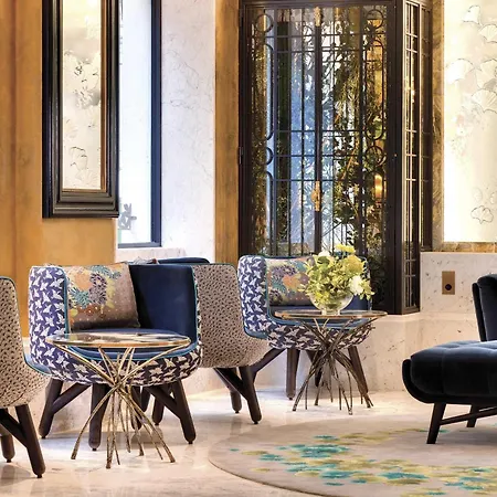 Hotel La Demeure Montaigne Parigi