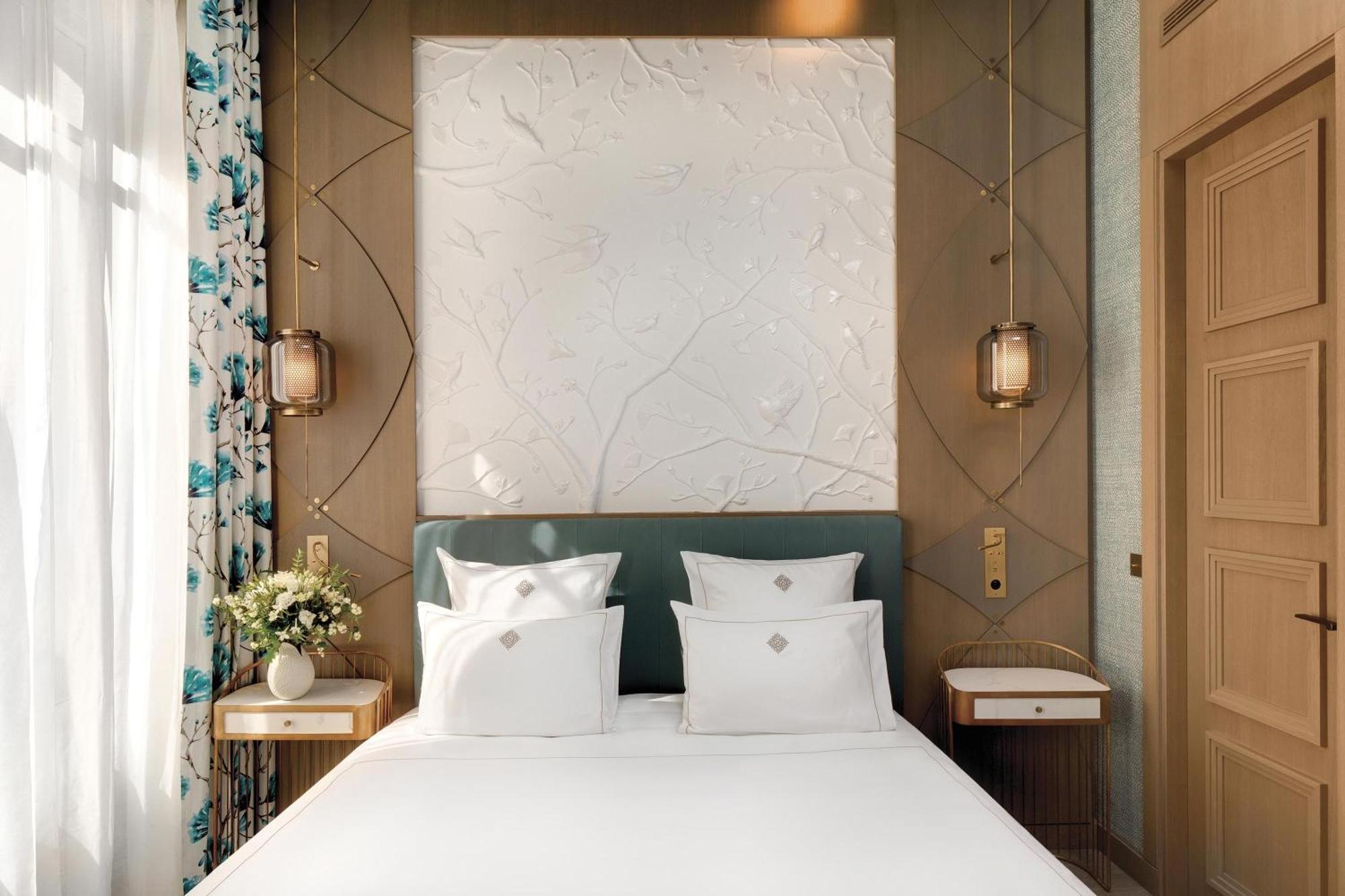 La Demeure Montaigne Hotel 5*