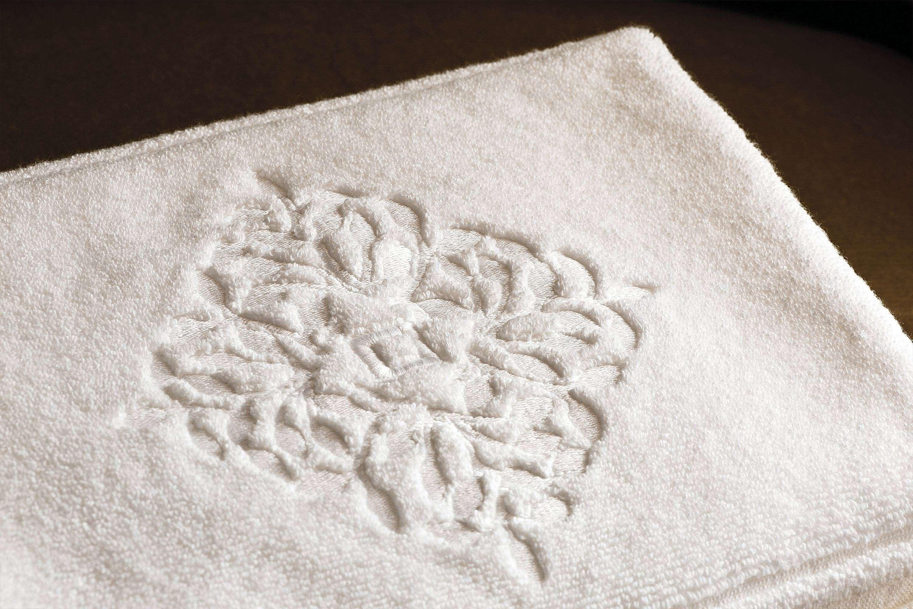 Hotel La Demeure Montaigne