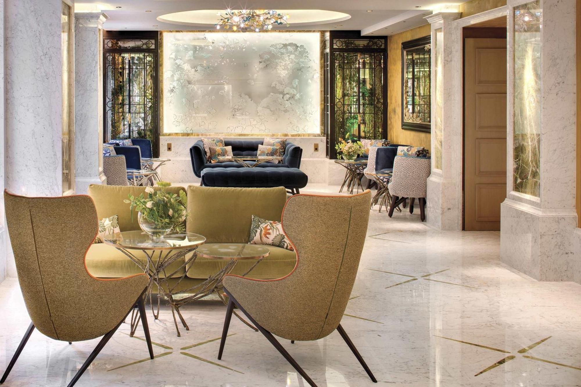 La Demeure Montaigne Hotel 5*