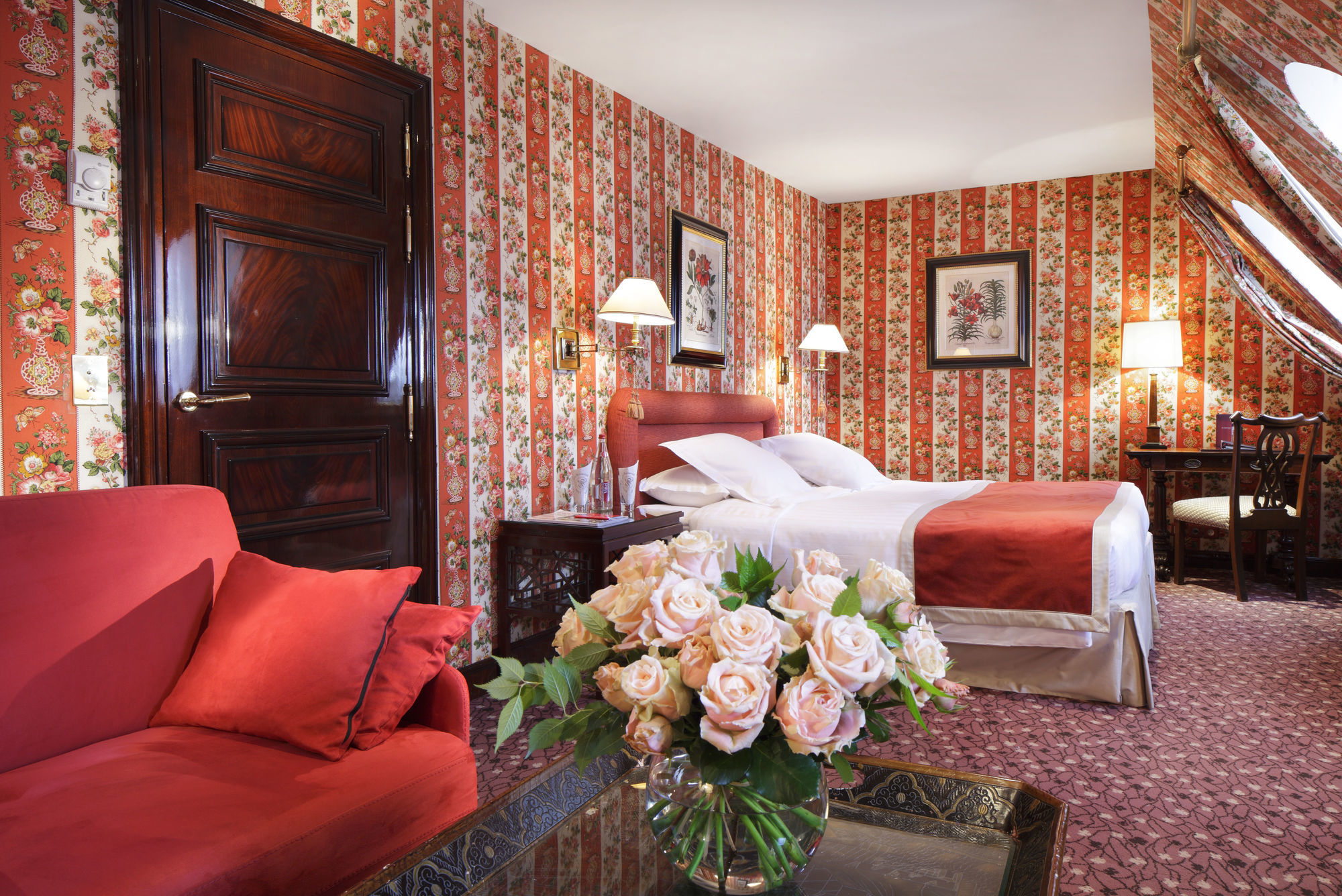 La Demeure Montaigne Hotel Paris